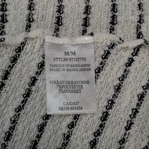 Candy Couture Ladies Size Medium Sleeveless Hooded Vest/Cardigan - Picture 4 of 7